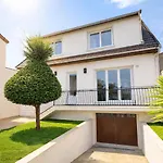 Σπίτι διακοπών Grande Maison 6 Chambres, Ideale Equipes Et Groupes, Parking