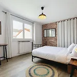 Σπίτι διακοπών Grande Maison 6 Chambres, Ideale Equipes Et Groupes, Parking Σαιν-Ντενί
